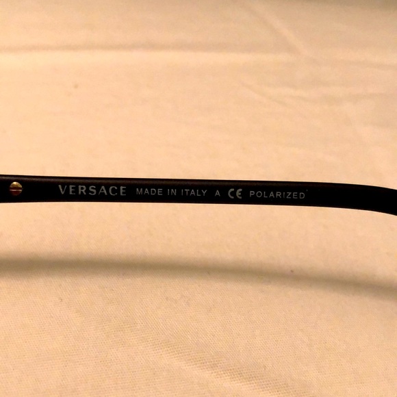 Sunglasses - Picture 3 of 6